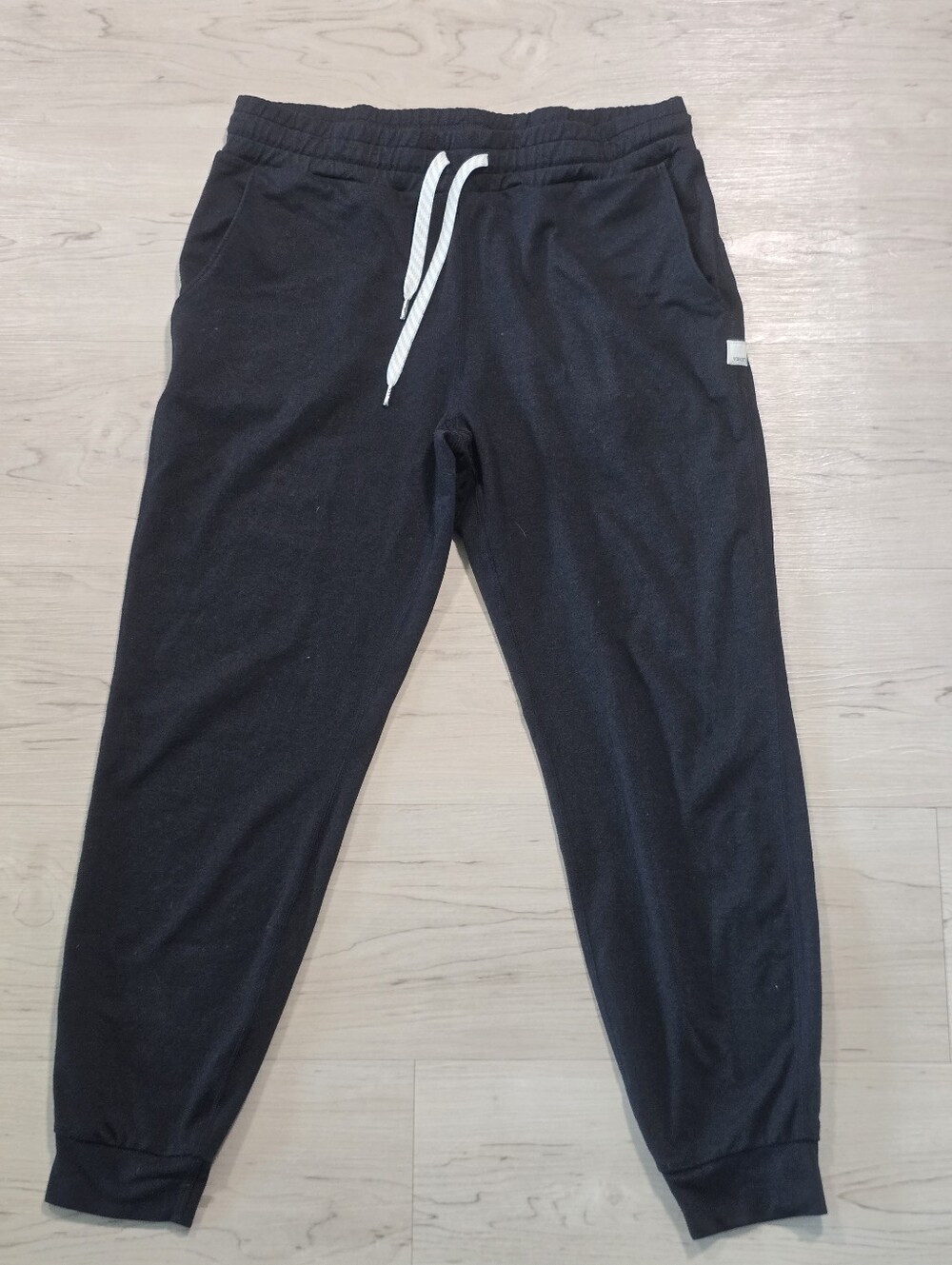Vuori Black Performance Joggers Drawstring Stretch Athletic Pants Size S Active